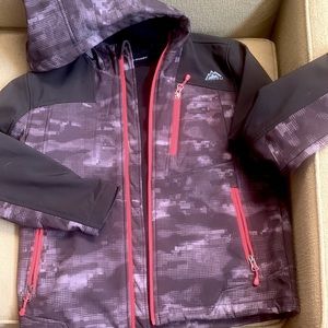 Boys snozu fleece lined softshell jacket with hood 10/12
